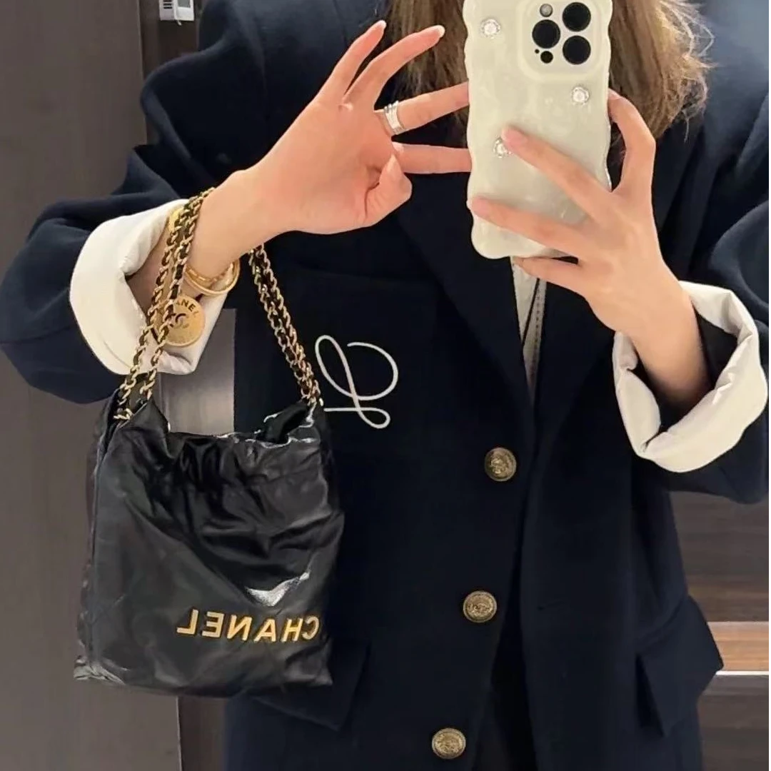 99新 Chanel/香奈儿 22bag mini黑色牛皮单肩包 芯片款金扣10878