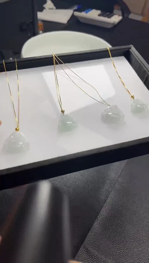 翡翠银S925镀金镶嵌颈饰多样性发一件