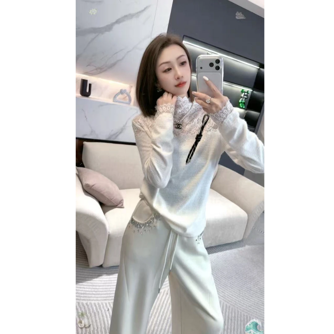 熙薇【镂月裁云】2025秋季时尚百搭简约轻奢蕾丝上衣H5815