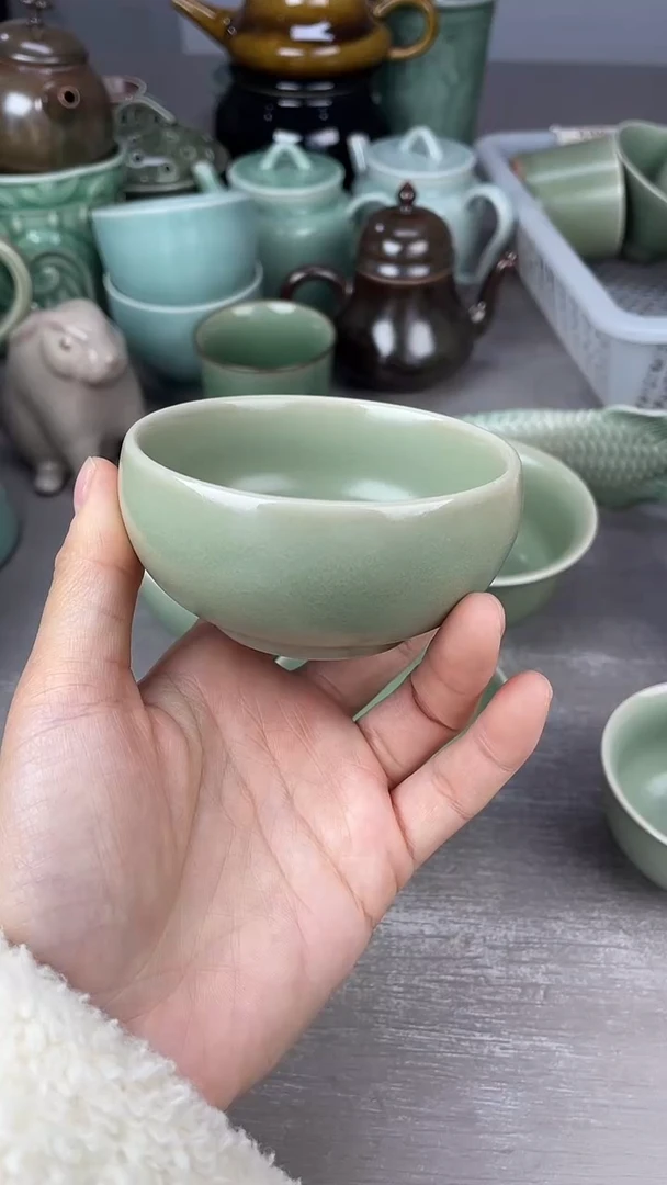 青瓷仓储清仓福利