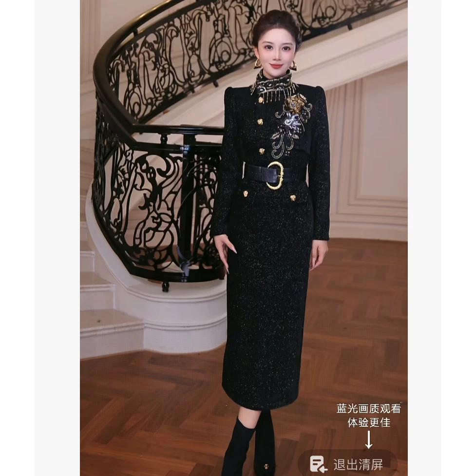 【芙娜妮】2025秋冬爆款毛呢中长款设计感显瘦长袖连衣裙F2531009A