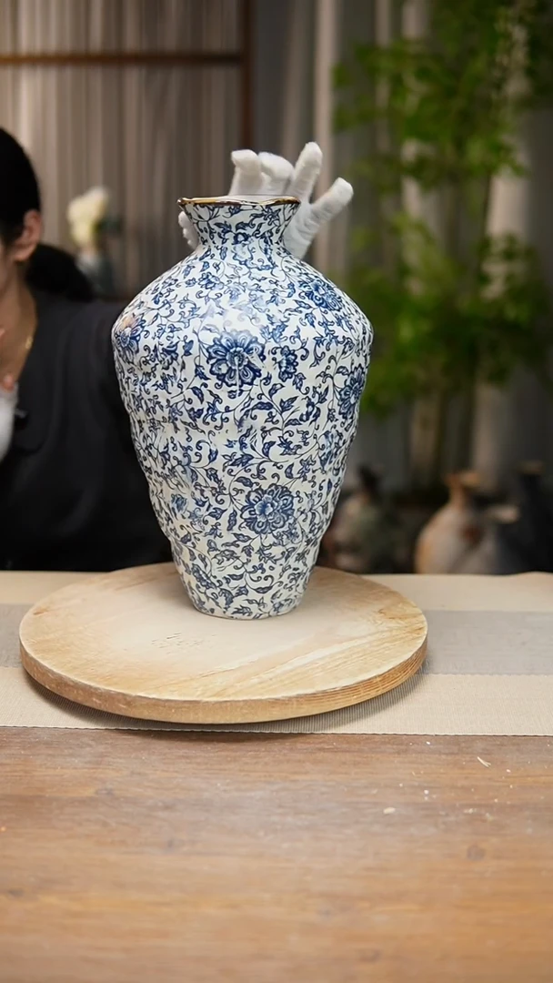 【闪购商品】陶瓷花器青花瓷缠枝莲高脚