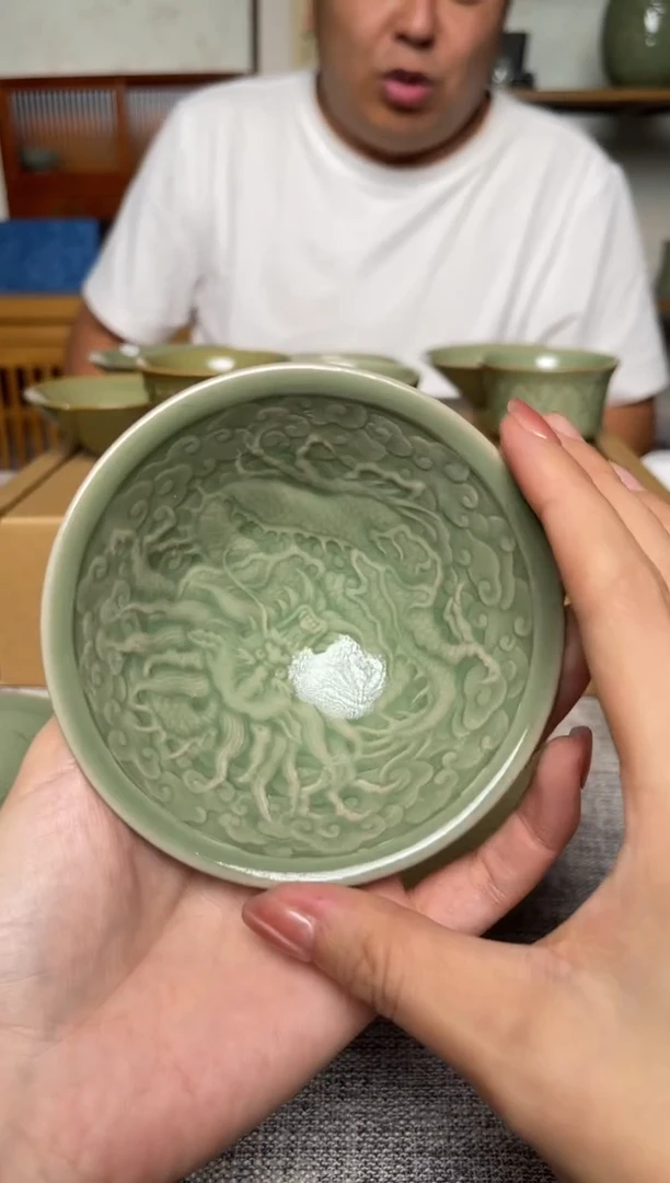 瓷器李少勇龙纹斗笠盏  微瑕