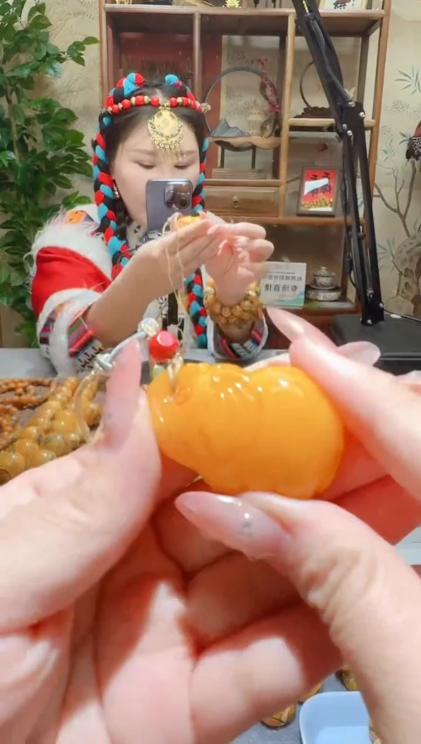 蜜蜡颈饰未镶嵌1684天然蜜蜡珠宝奇石全都保真