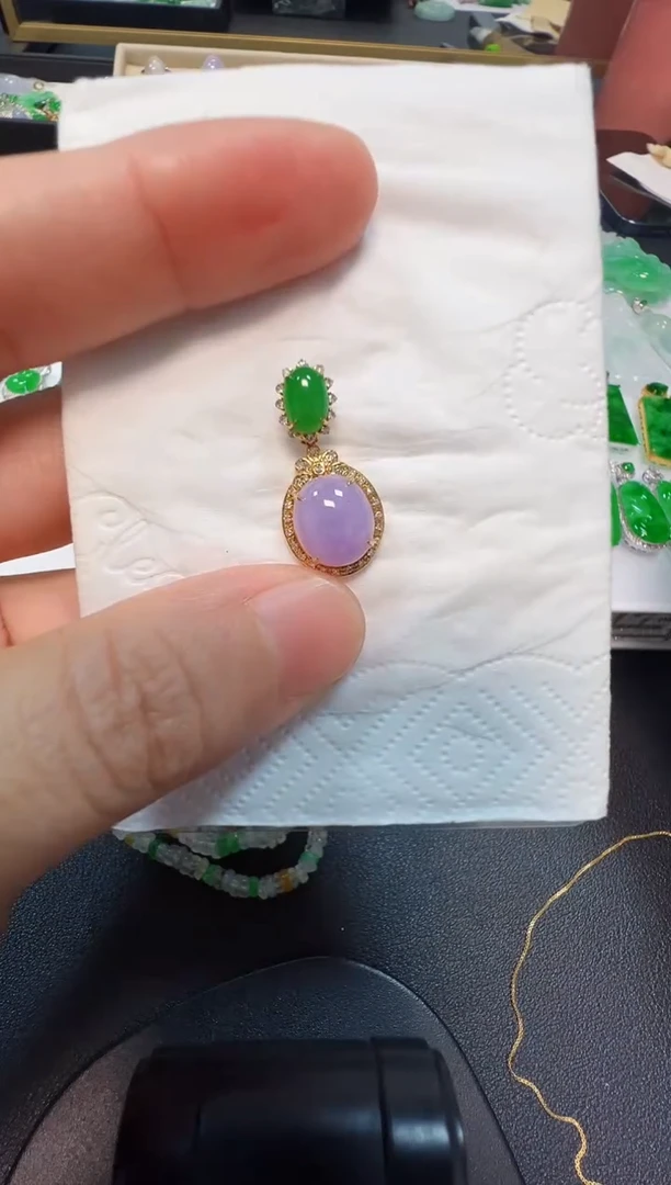 吊坠(不含链)18K金镶嵌翡翠2980