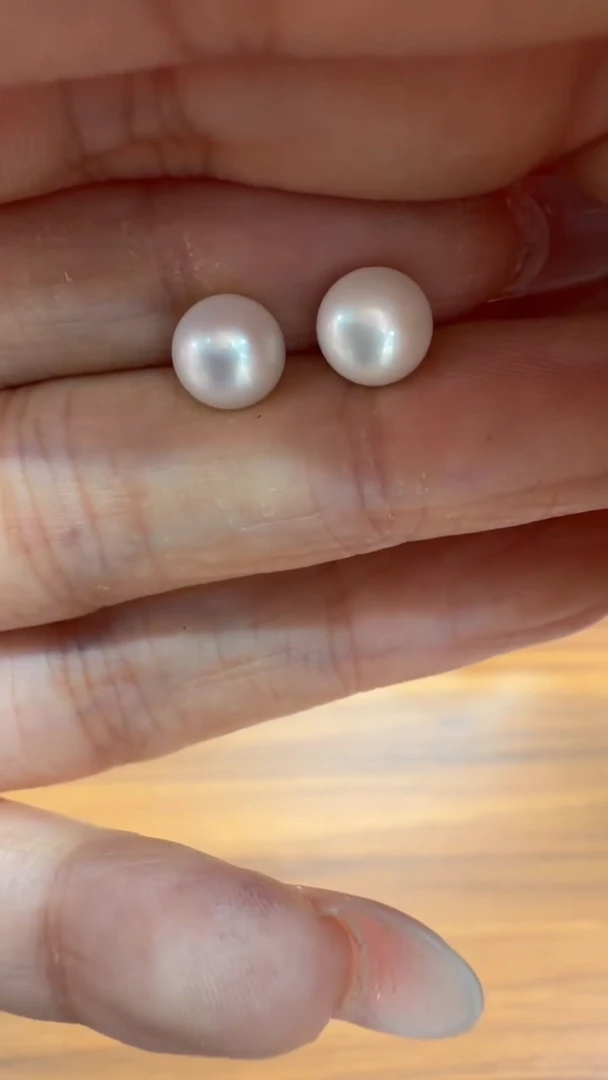 颈饰未镶嵌淡水珍珠耳饰一对