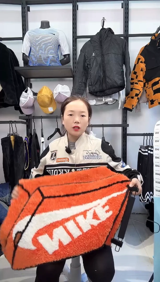 2238  编码  瑕疵直播间过款为准 尺码地毯