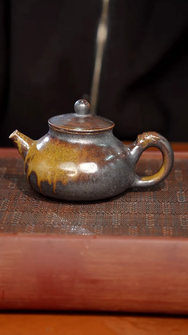 陶瓷奢瓷/瑞寅柴烧茶器（壶）830瑕疵