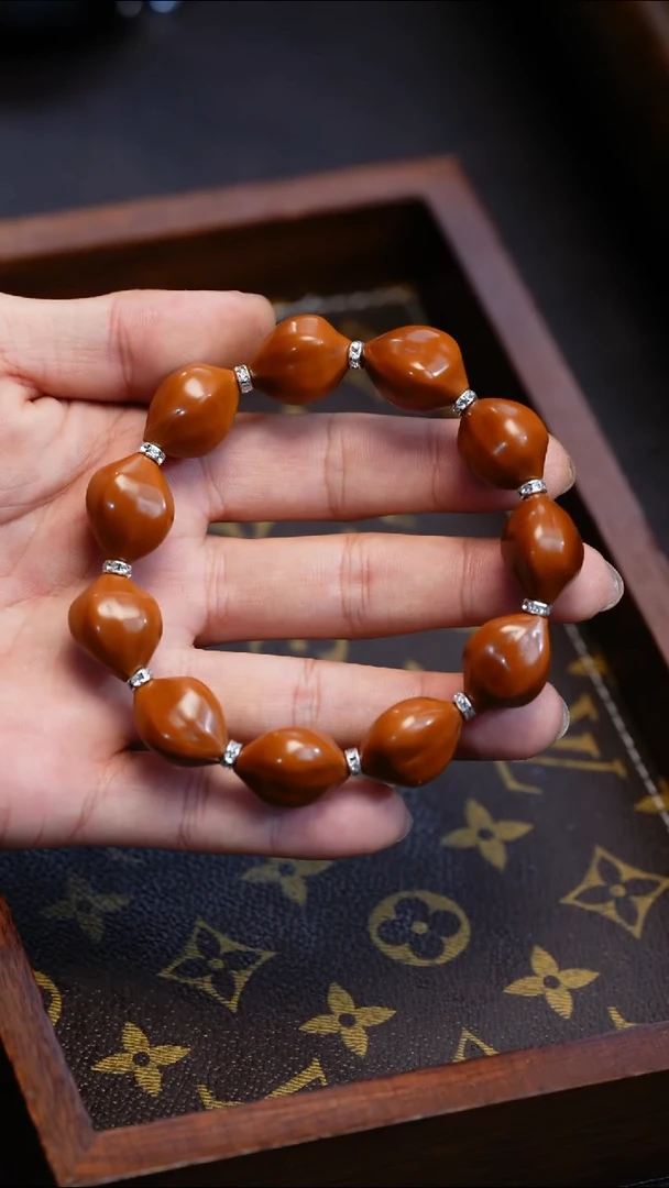 【闪购商品】橄榄核手串苏工橄榄核