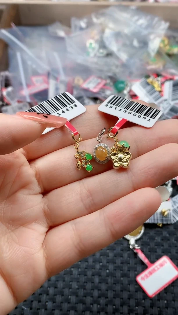 银S925镶嵌戒指翡翠天然A货缅甸翡翠
