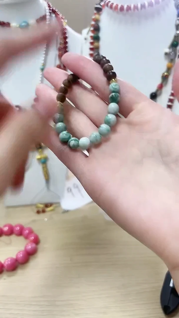 蜡绿飘花翠款式手串【不退换】