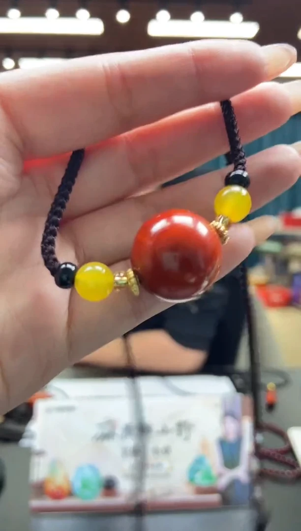 【闪购商品】南红玛瑙颈饰未镶嵌南红28多样性发一