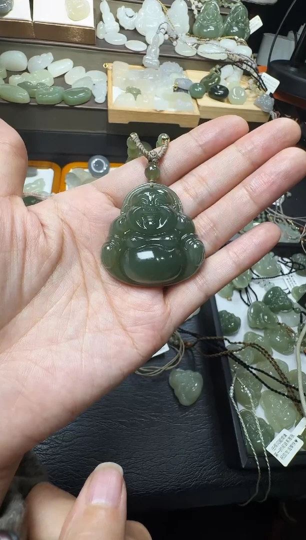 颈饰未镶嵌和田玉郑*钱40高冰佛公