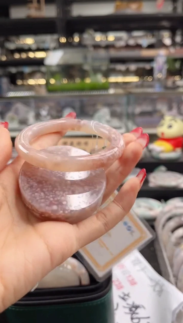 未镶嵌手镯石英质玉56圈口 （赠品镯心）3039205