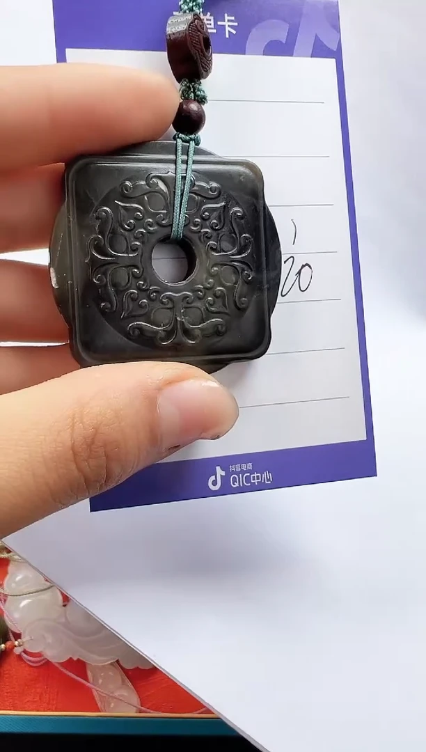 和田玉未镶嵌颈饰手链