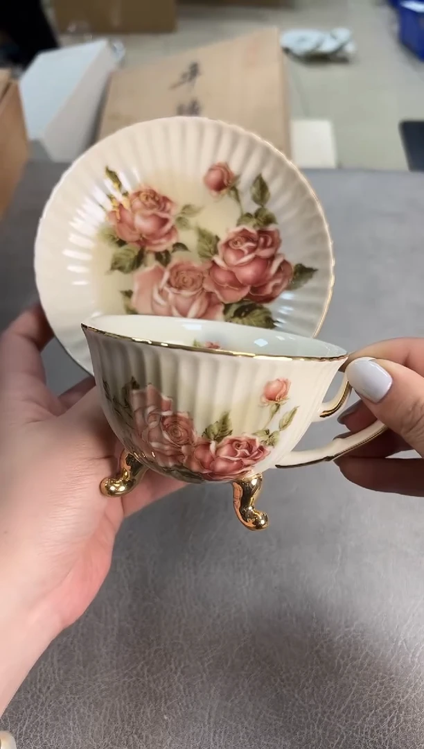 皮小桃瓷器 都是大漂亮