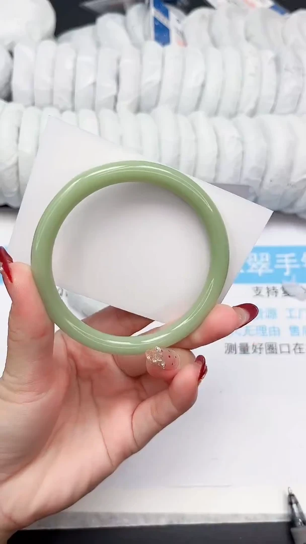 未镶嵌手镯石英质玉9-60.3PGYT