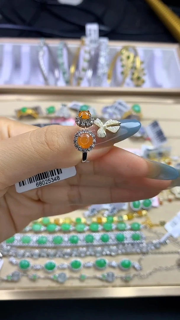 翡翠戒指银S925镶嵌翡翠 蛋面 银S925镶嵌