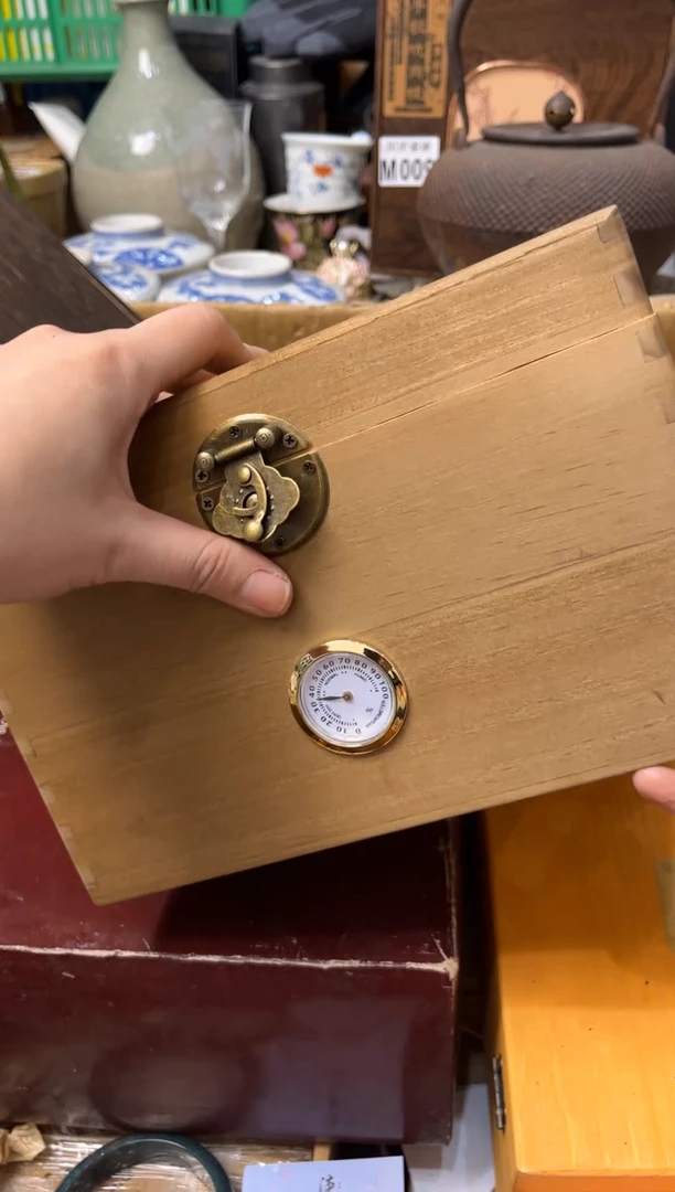 【闪购商品】瓷片043 石头鱼 石头鱼 石头鱼