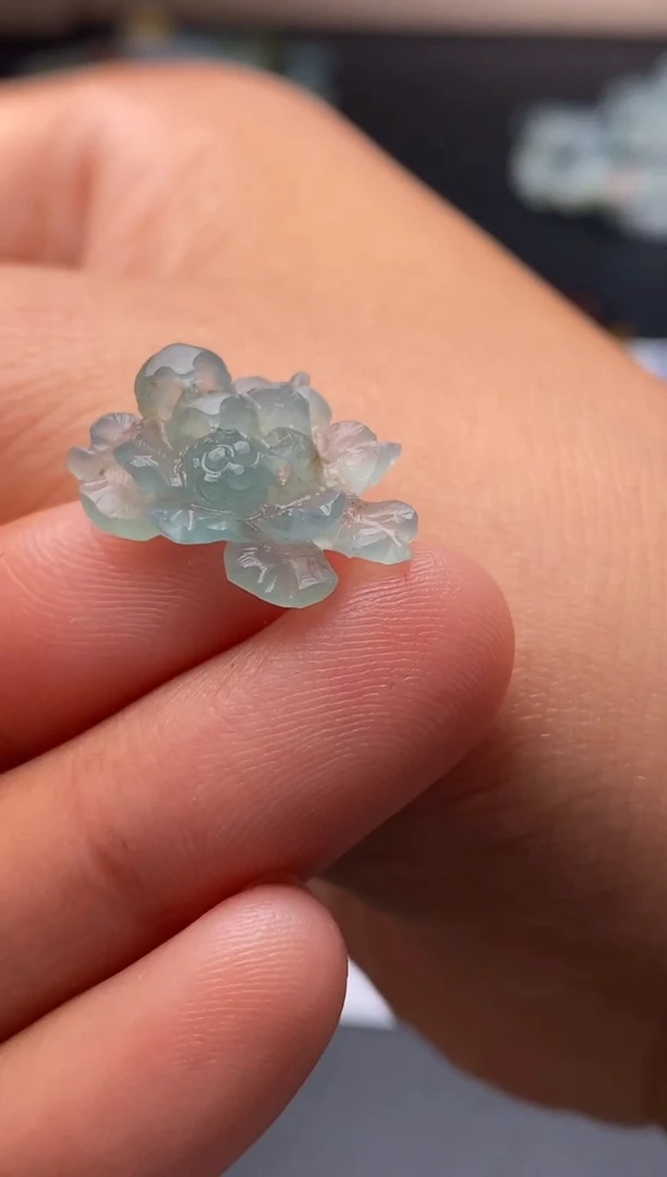 定制翡翠未镶嵌毛货翡翠~