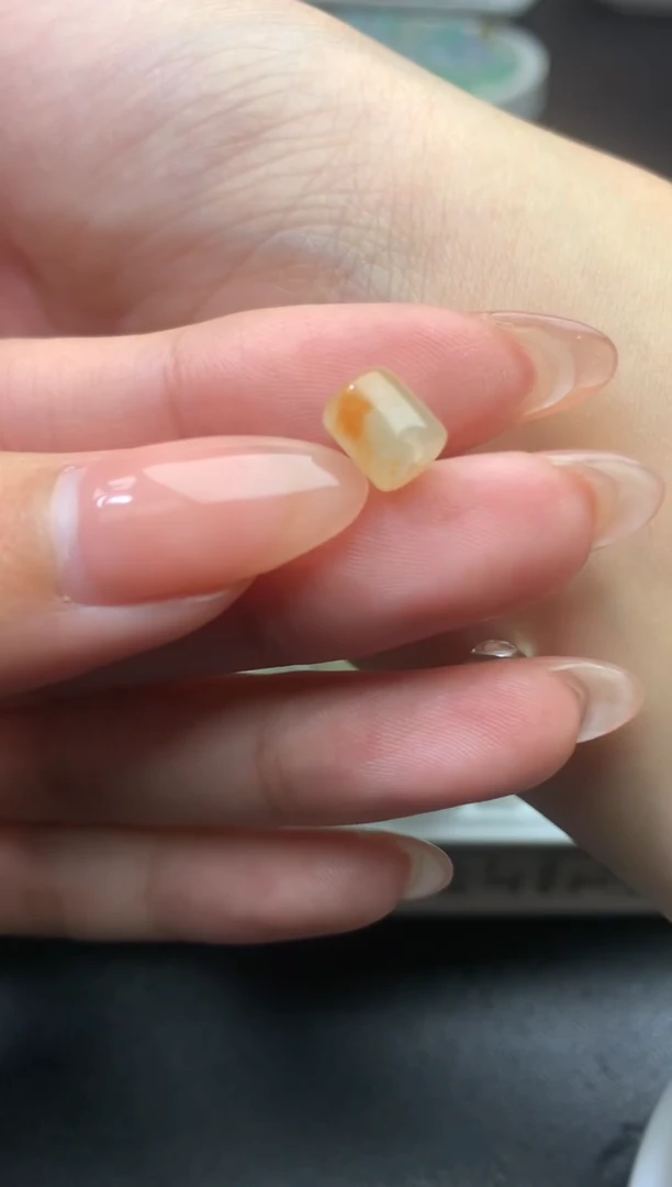 【闪购商品】定制翡翠未镶嵌毛货