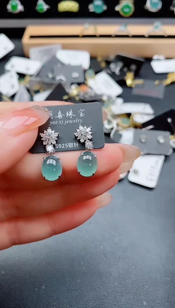 银S925镶嵌戒指翡翠1