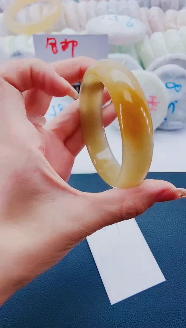 未镶嵌手镯石英质玉J79-60-61