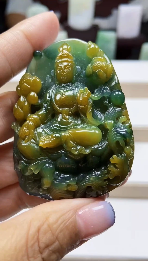 颈饰未镶嵌翡翠翡翠A货