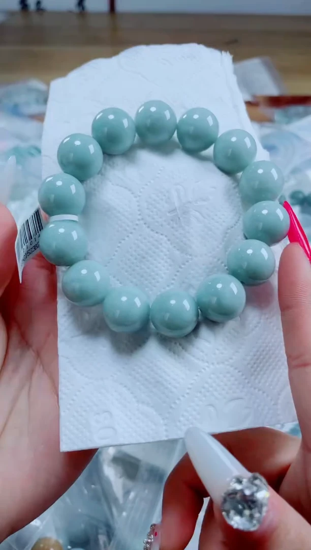 定制翡翠未镶嵌珠串