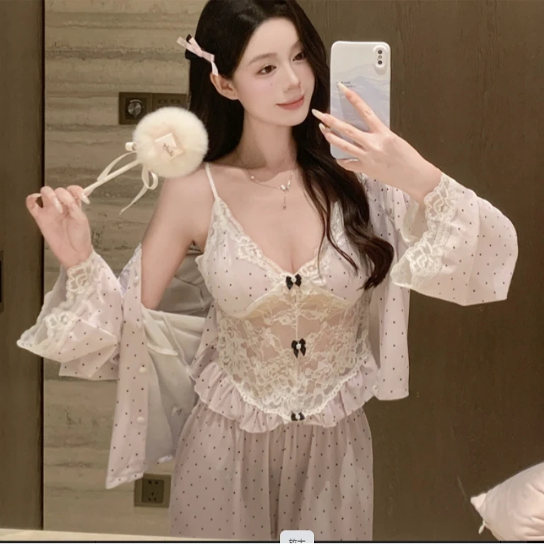 彭裳裳【蕾丝绮梦】性感秋冬款时尚轻奢套装女睡衣居家服纯欲女士