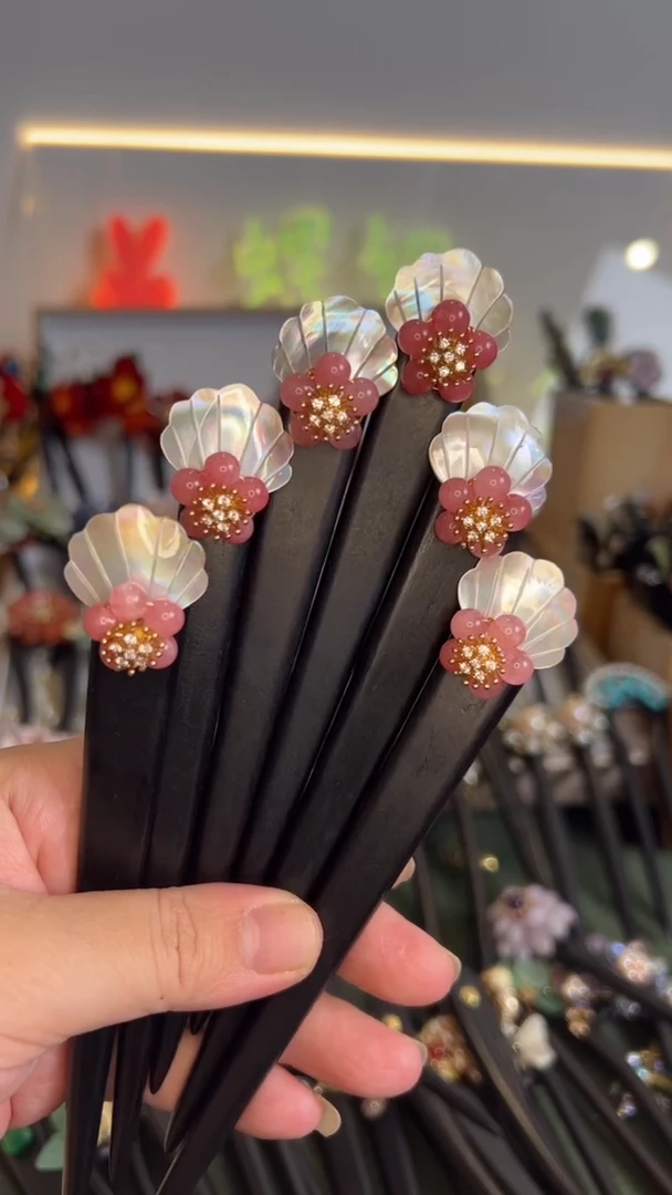 非金属木质1  5 美丽发簪