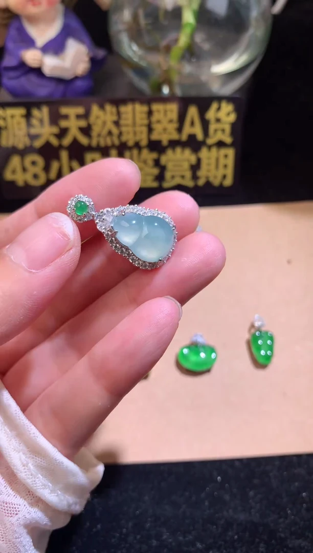 翡翠银S925镶嵌颈饰工厂一手货源翡翠