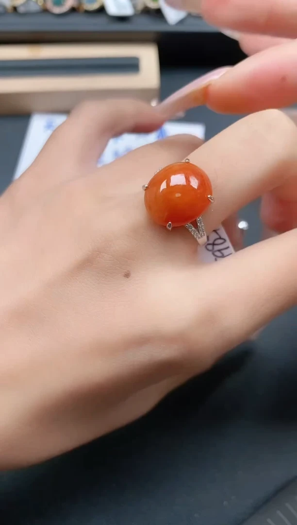 银S925镶嵌戒指翡翠1111