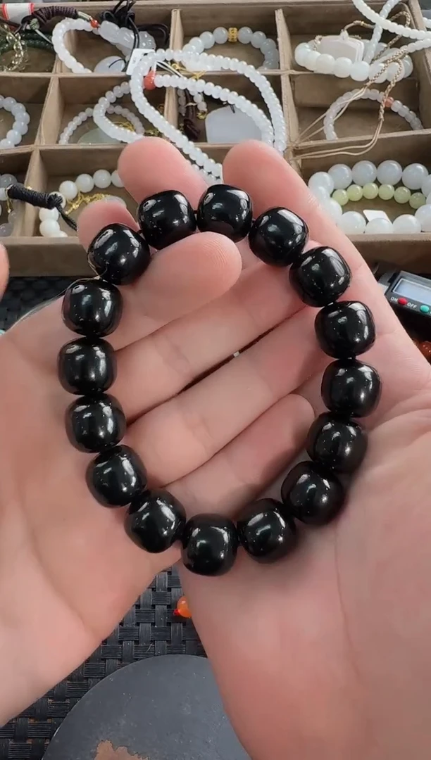 和田玉未镶嵌颈饰黑青14mm