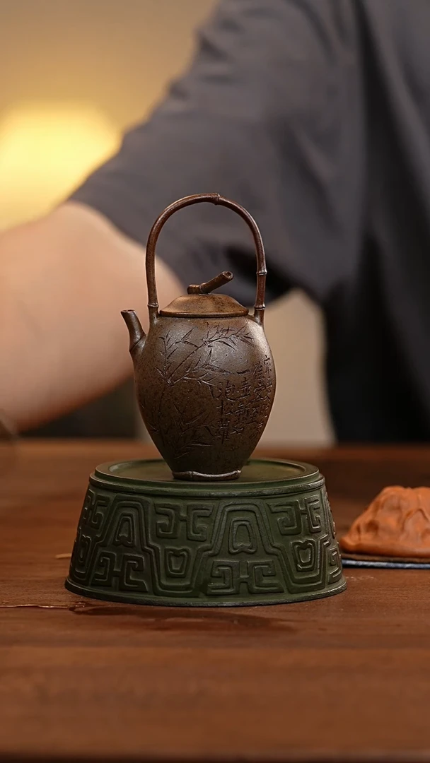 茶壶紫砂松筠提梁松筠提梁