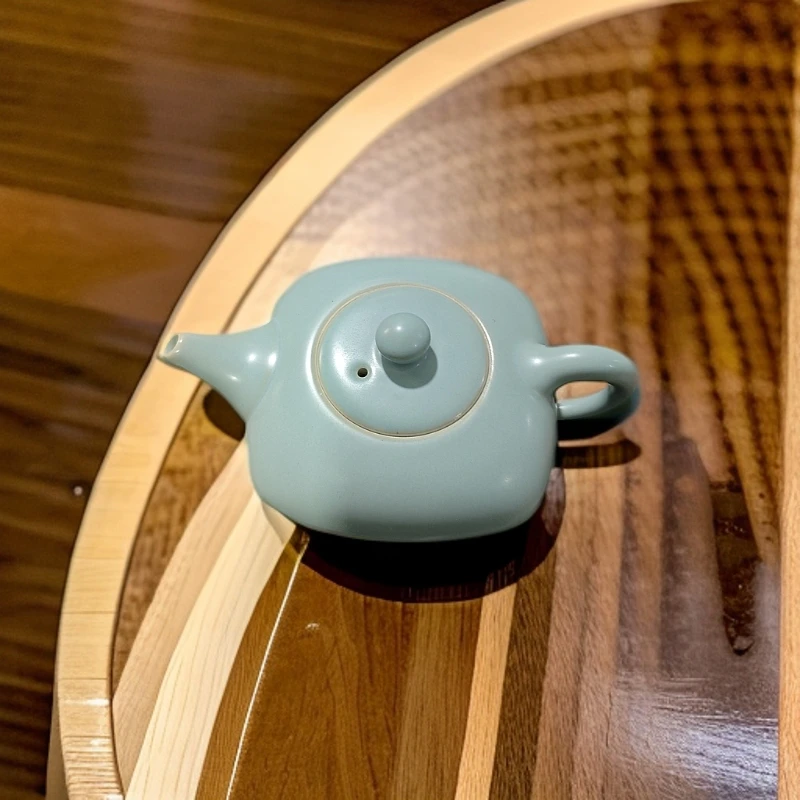 复见四喜壶陶瓷环真天青微瑕AA0802