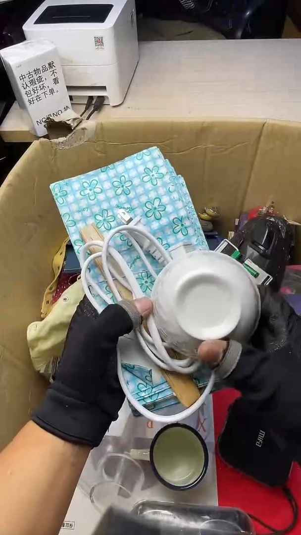 T****9二手商品不退不换