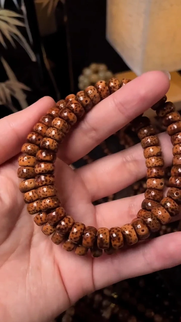 手串星月菩提精工级浅珀花皮药片9*5手串（B）