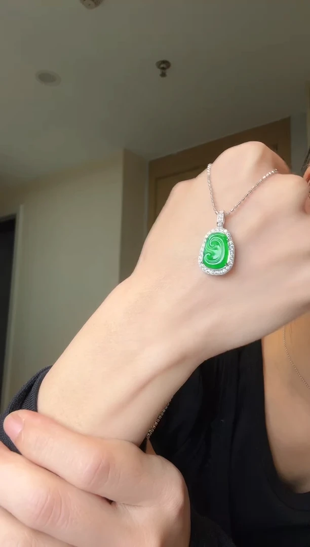 【闪购商品】翡翠吊坠(不含链)银S925镶嵌天然翡翠吊坠3