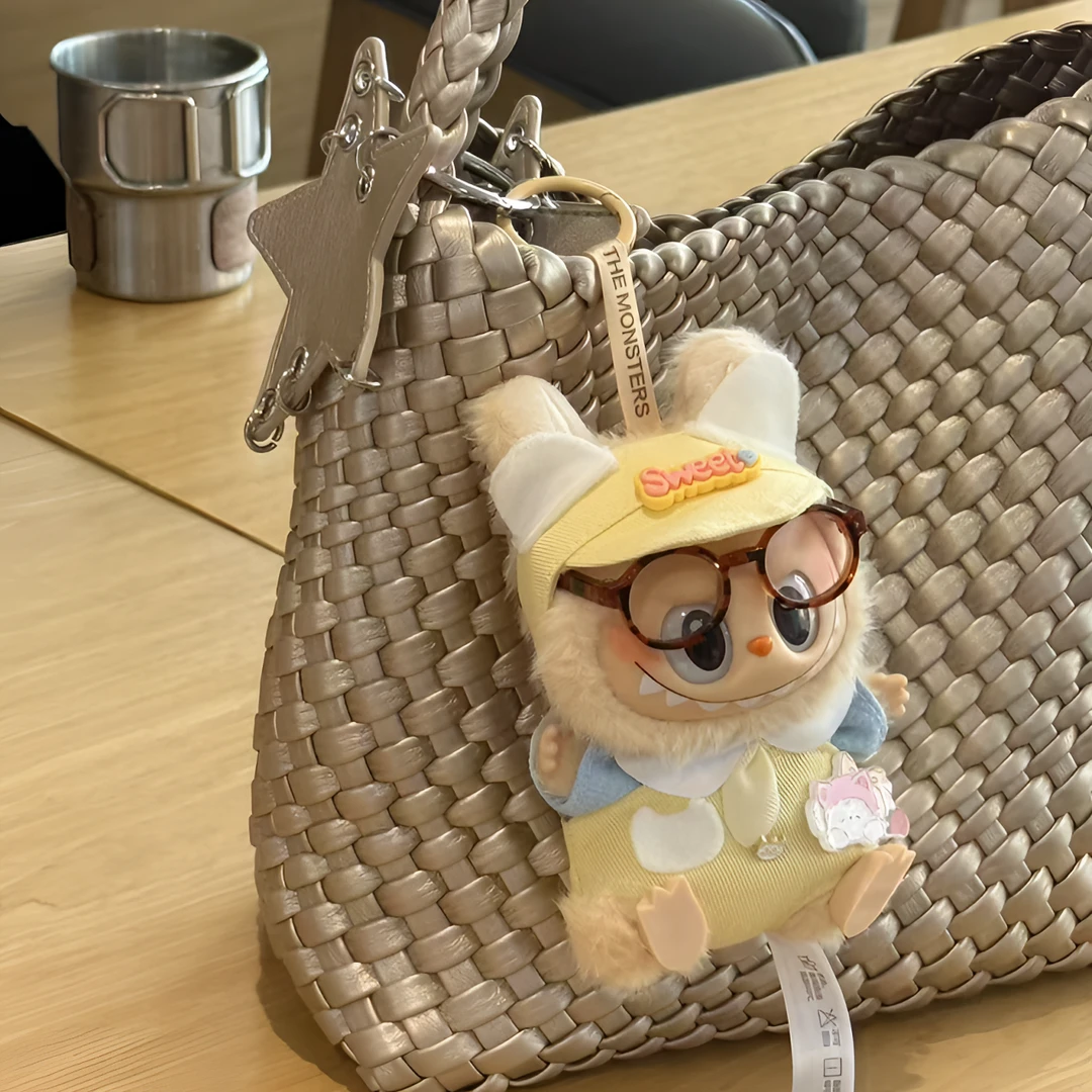 新品包挂件车载摆件毛绒公仔搪胶玩具-小布丁