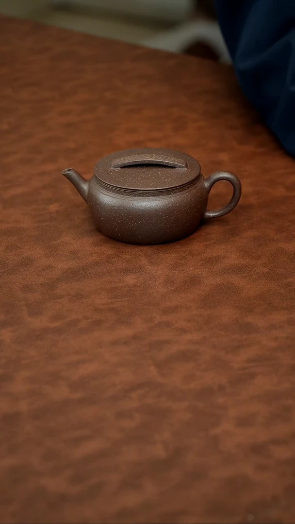 茶壶紫砂三*尾货1只小汉瓦 130CC  刻绘版