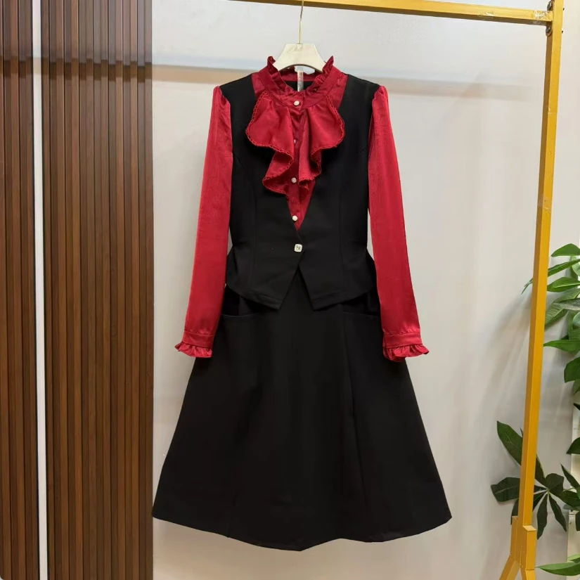 新款法式洋气复古风撞色荷叶边假两件设计优雅显瘦大码连衣裙