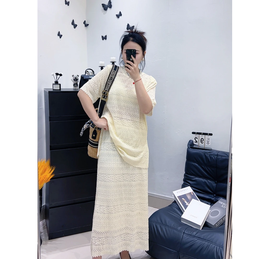 2025夏季新款欧货洋气百搭蕾丝小个子胖MM短裙上衣+裙子两件套