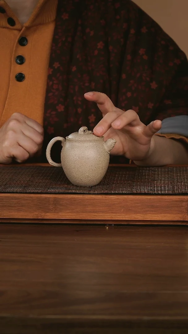 【闪购商品】紫砂茶壶 轻舟 本山段 135cc