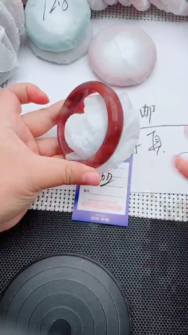 未镶嵌手镯石英质玉128-56-57