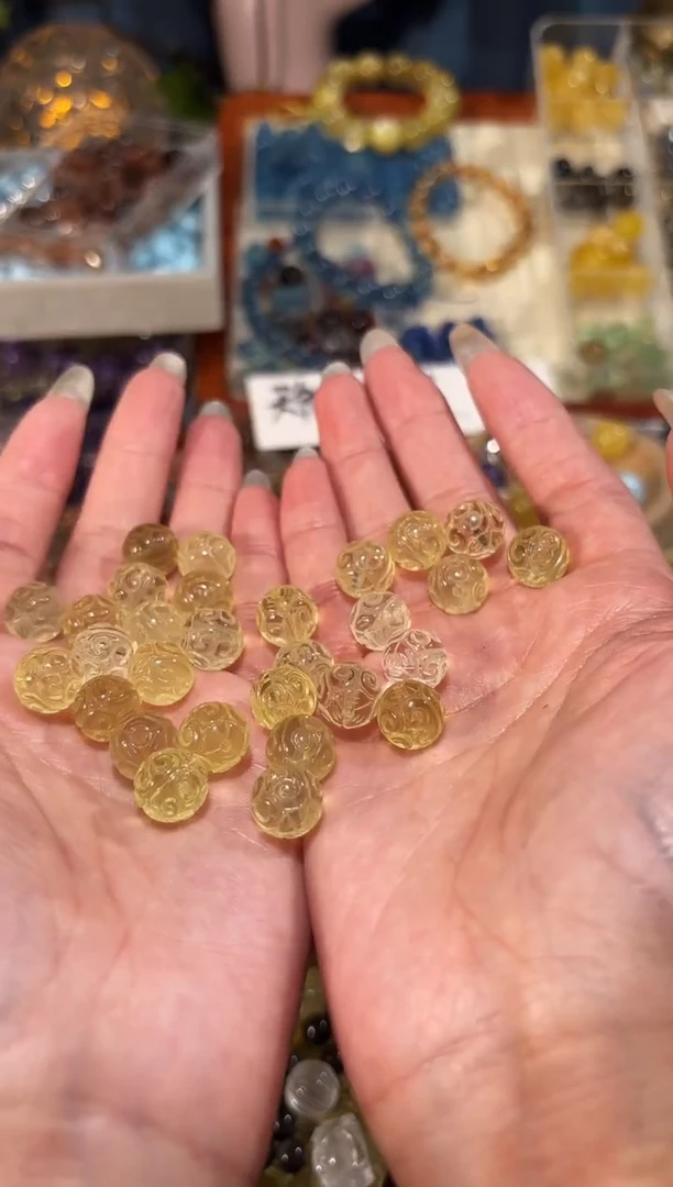 【闪购商品】水晶手串未镶嵌黄水晶回纹珠一个宽卡11+