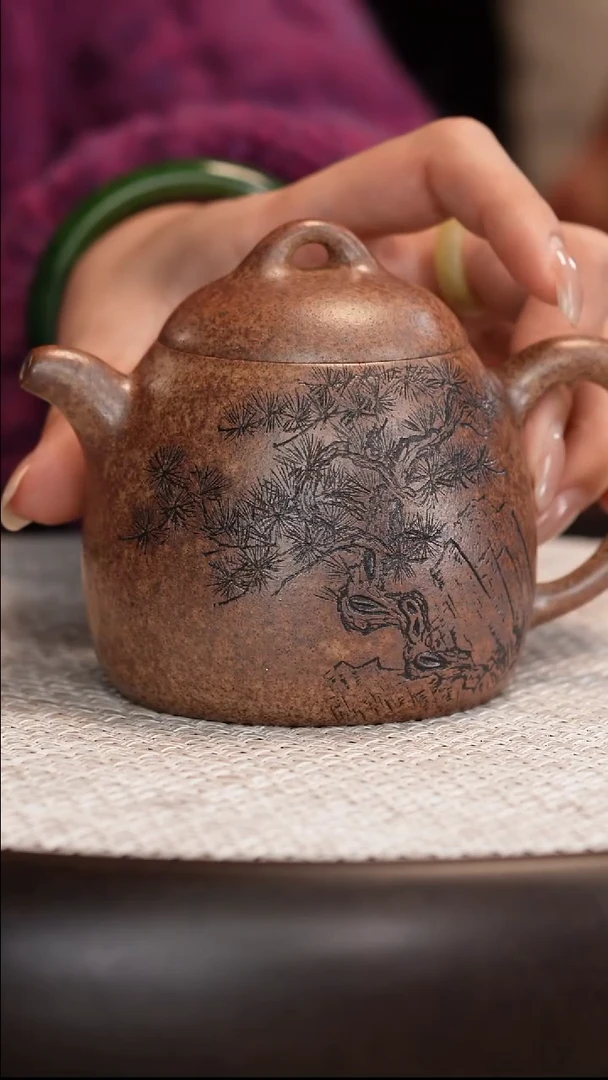 茶壶紫砂 【邵德华】黄金砂柴烧秦权    320CC