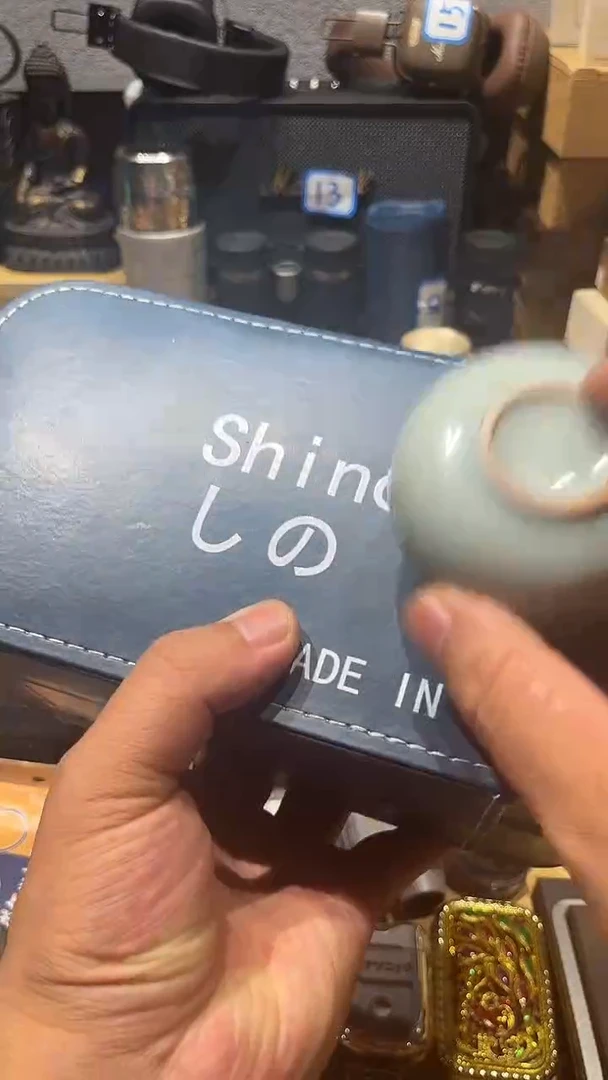 瓷片闪购商品 如图所示
