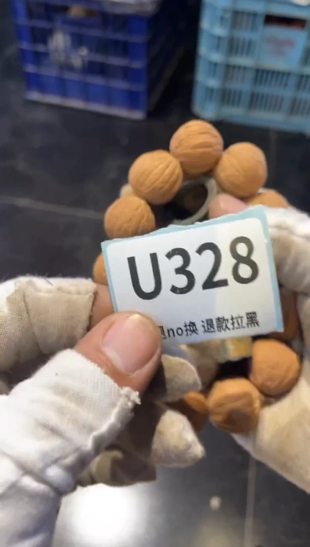 瓷片弄表弟直播链接火爆