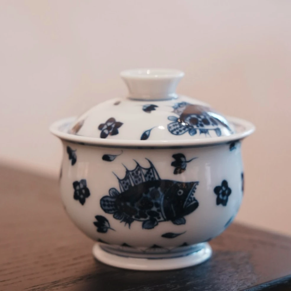 观一茶堂 | 纯手绘桃花桂鱼盖碗内外双绘120ml鱼藻纹瓷盖碗